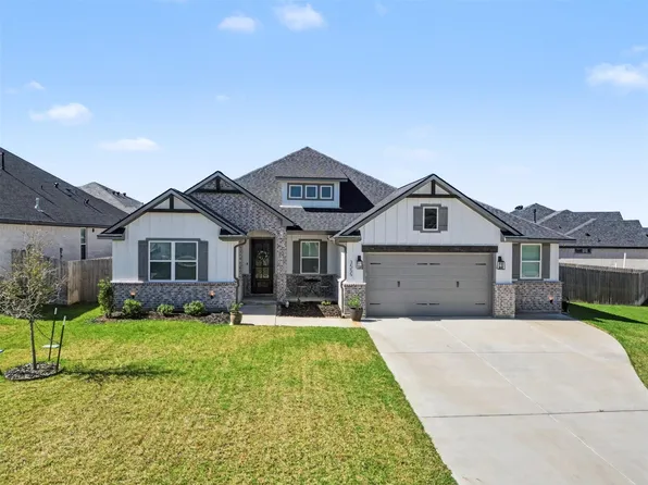 3555 Chantilly Path, Bryan, TX 77808