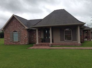 157 Georgia Ave, Mathews, LA 70375