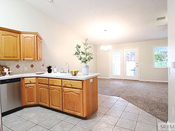 4th image of 1233 Hoopes Ave