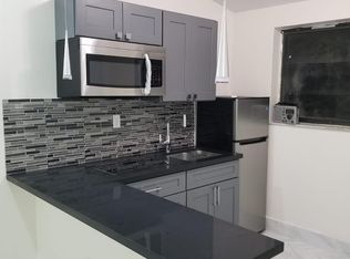 2205 SW 68th Ct, Miami, FL 33155