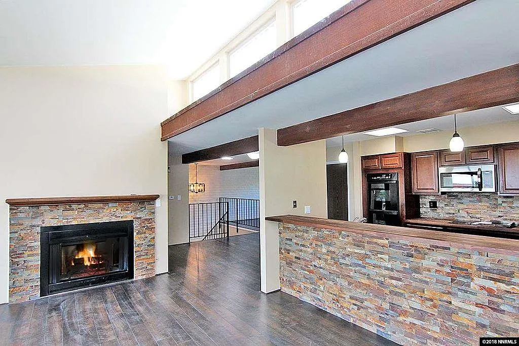 3393 Skyline Blvd photo 1