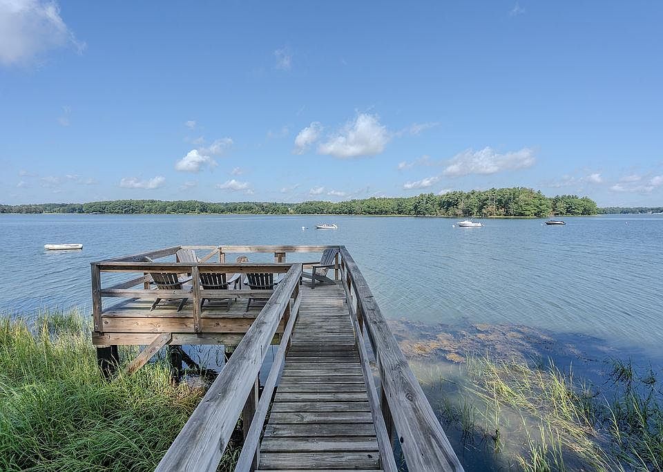 1st image of 61 Clearwater Drive