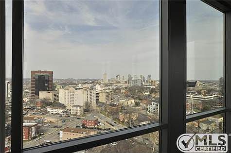4th image of 900 20th Ave S APT 1401
