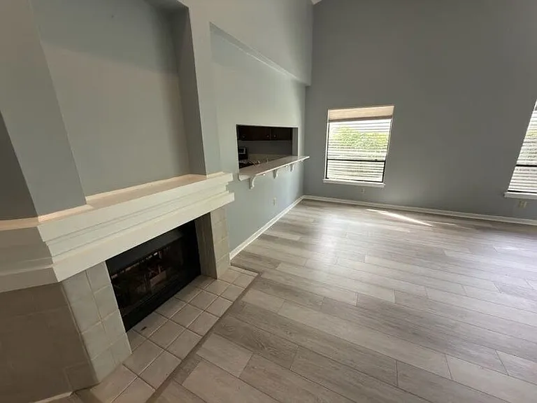 2620 Bent Hickory Cir — Photo 9