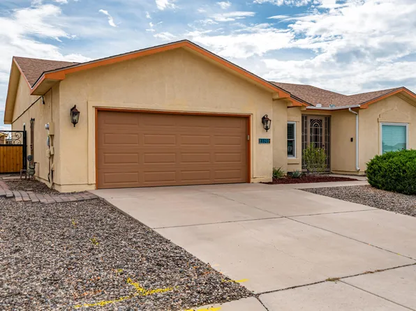 6921 Glen Hills Dr NE, Rio Rancho, NM 87144