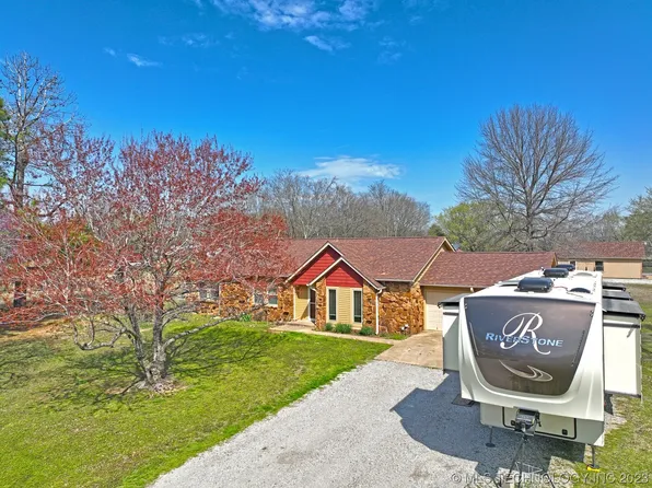 4957 E 208th St, Mounds, OK 74047