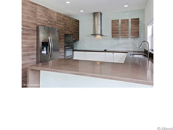 2nd image of 6177 NW 113th Pl