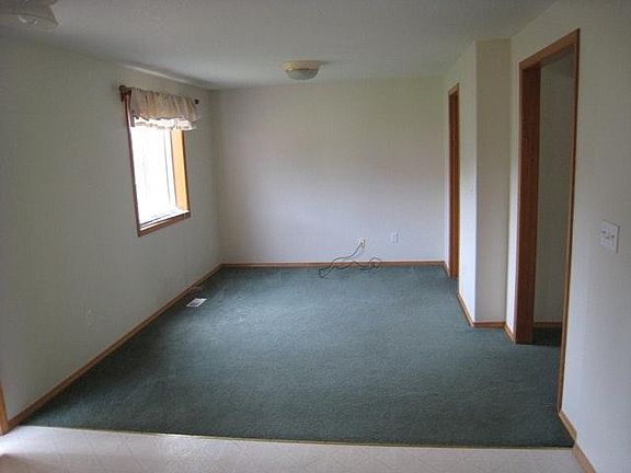 2nd image of 1401 NE 18th Ave