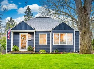 1307 Collegewood Dr, Ypsilanti, MI 48197