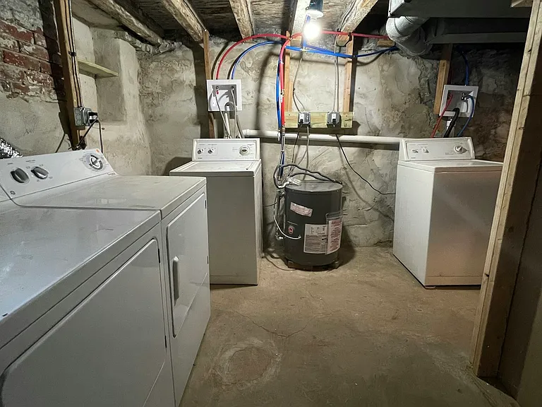 612 W Norris St #3 — Photo 16