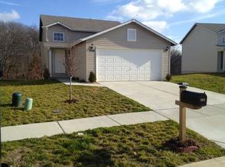 222 Sorrento Ln, Wentzville, MO 63385