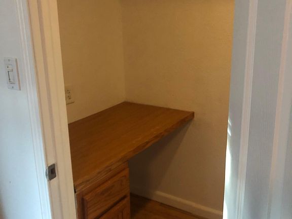 4th image of 2761 21st St