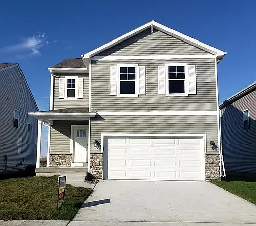 1215 NW Williamsburg Ln Photo 1