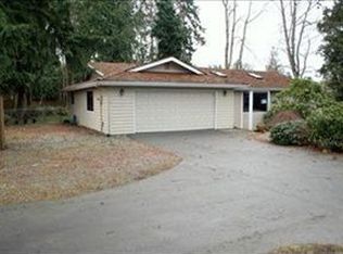 8111 E Cricket Ln, Pt Orchard, WA 98366