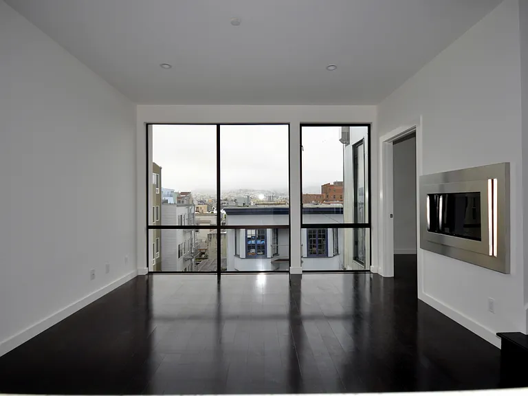 149 Dore St #3 — Photo 8