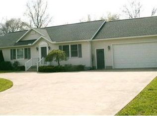 716 Nagle Rd, Erie, PA 16511