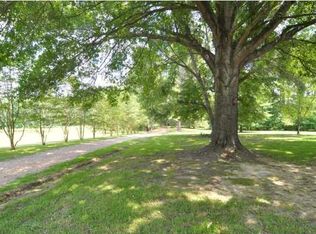 1843 Dupree Rd, Raymond, MS 39154