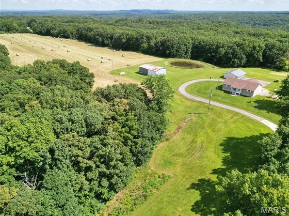 17351 Highway Nn, Bowling Green, MO 63334