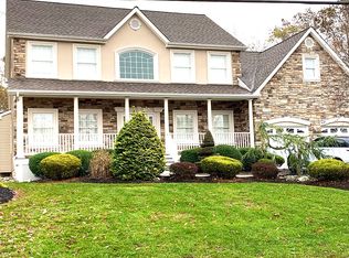22 Gloria Ann Smith Dr, Brick, NJ