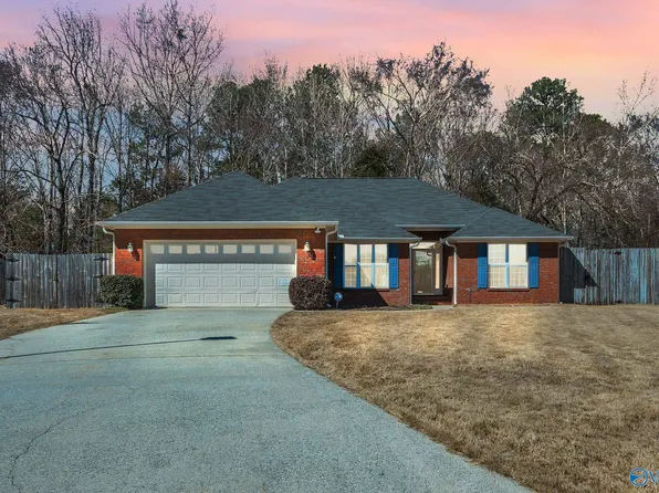 57 Walter Ln, Decatur, AL 35603