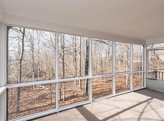 screened porch