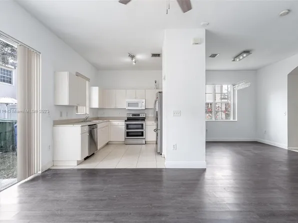 4303 SW 124th Ter, Miramar, FL 33027