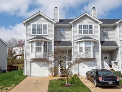 1627 Whispering Creek Dr, Ballwin, MO, 63021