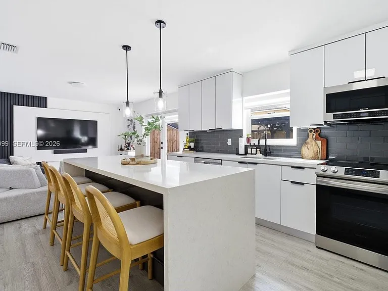 12138 SW 250th Ter — Photo 10