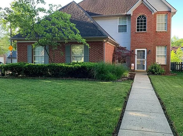 200 Shoreside Dr, Lexington, KY 40515