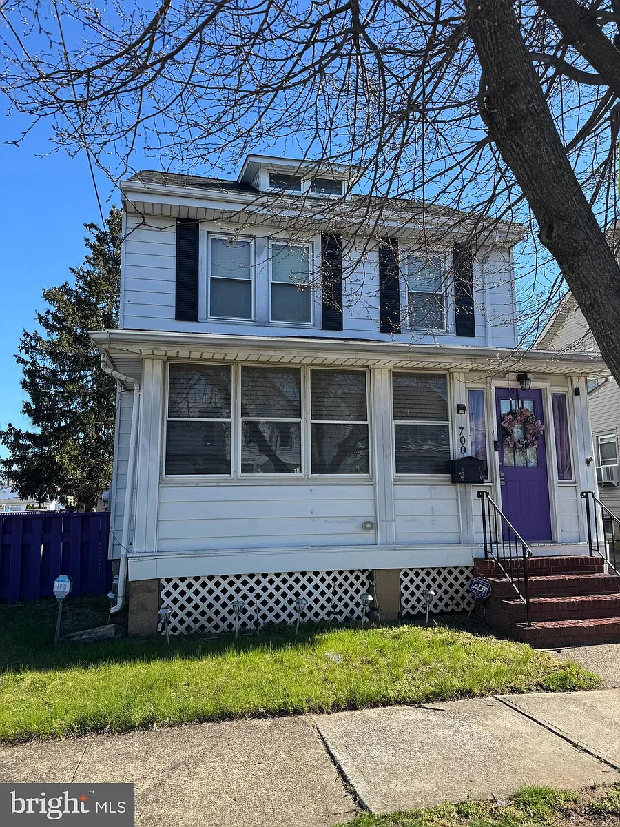 Photo 2 of 26 - 700 Schiller Ave - Hamilton, NJ Building Photo - 700 Schiller Ave