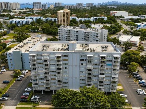 1470 NE 125th Ter APT 202, North Miami, FL 33161