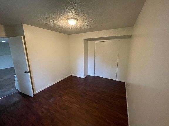 5th image of 7406 Englewood Ln #7406
