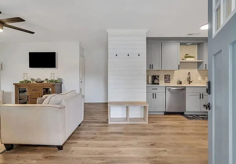 302 Manden Rd — Photo 8