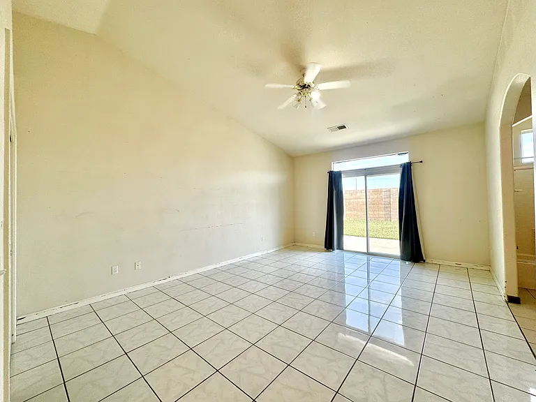 2561 Goldeneye Dr — Photo 28