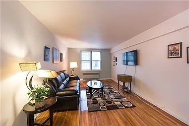 3555 Kings College Place #2L image 1 of 12