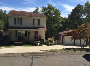 9 Poplar Lane, Wheeling, WV