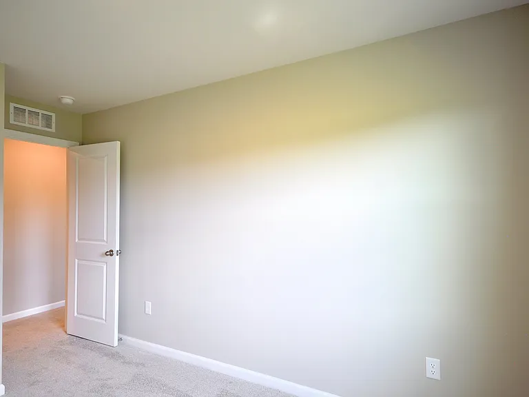 101 Bullpen Ct #F — Photo 32