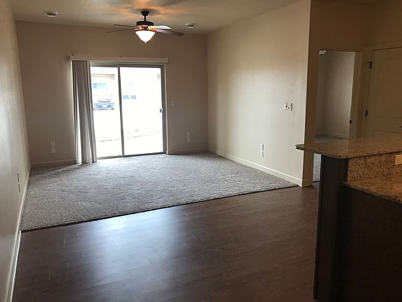 3rd image of 2810 Bobcat Dr Unit 103
