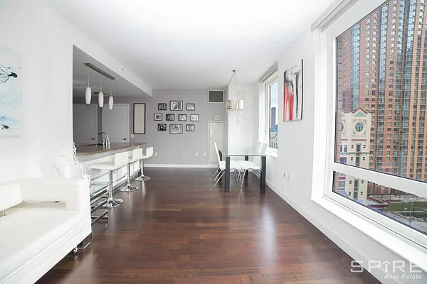 Sold by Spire Group | media 8