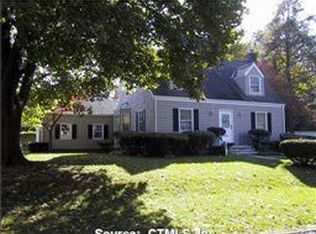 134 Intervale Rd, Bridgeport, CT 06610