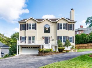 41 Overhill Rd #A, New Rochelle, NY 10804