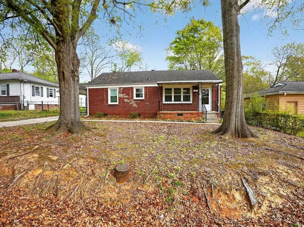 7 Rocky Knoll Dr, Greenville, SC 29605