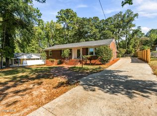 802 Roberdel Road, Rockingham, NC 28379