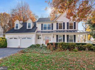 10205 Waterford Dr, Manassas, VA 20110
