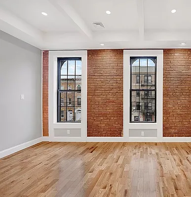 Rented by Compass | media 9