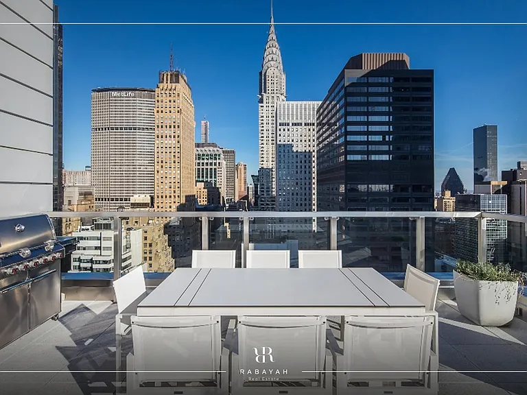 325 Lex Ave #4D — Photo 8
