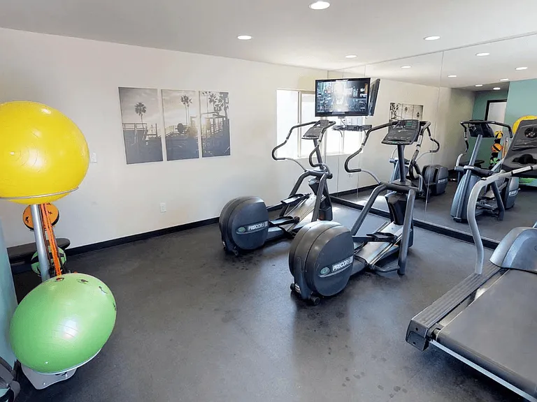 Community Gym