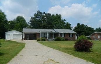 1st image of 300 East Dr