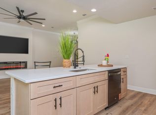 678 E Cobb Ave, Crestview, FL 32539