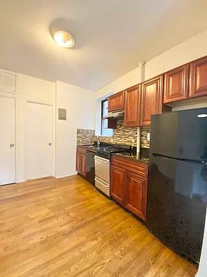 Rented by Corcoran | media 7